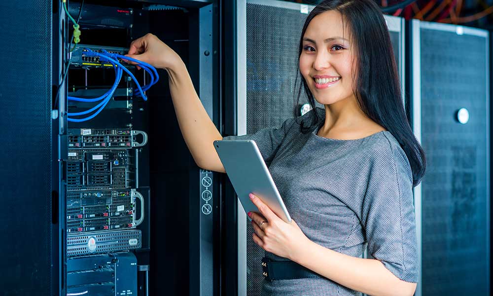 How To Become A Database Administrator