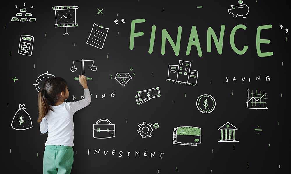 What's The Difference Between A Master's In Finance And An MBA?